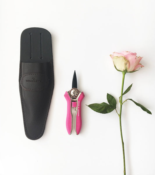 Pink Spear & Jackson Hand Shears with leather pouch