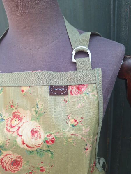 PU Coated Floral Linen Apron